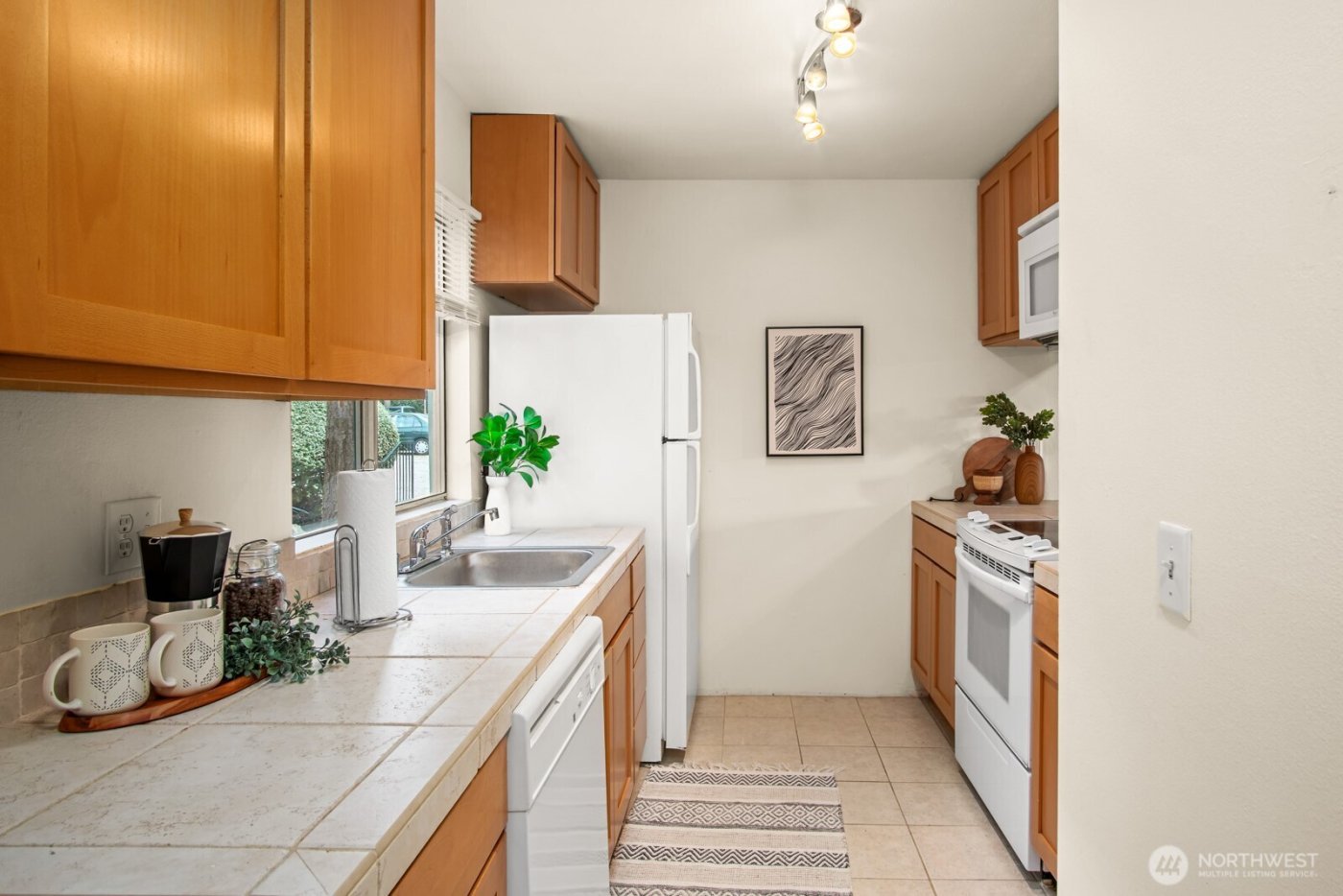 4803 180th Street SW #A-101, Lynnwood, WA 98037