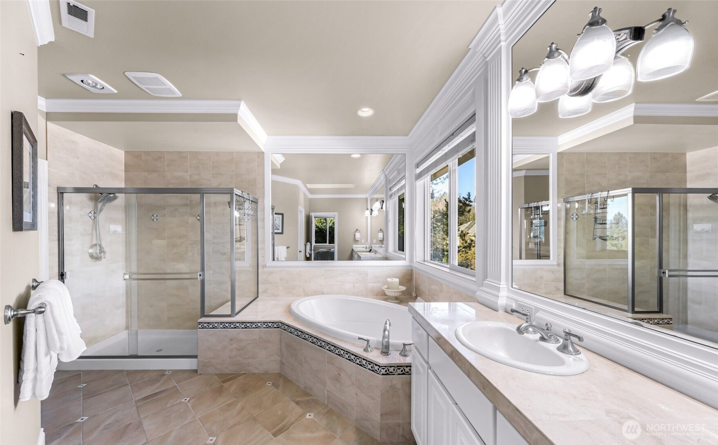 2302 277th Avenue SE, Sammamish, WA 98075