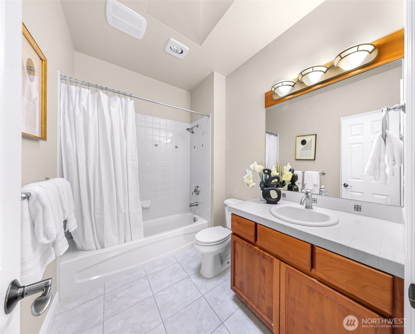 2302 277th Avenue SE, Sammamish, WA 98075