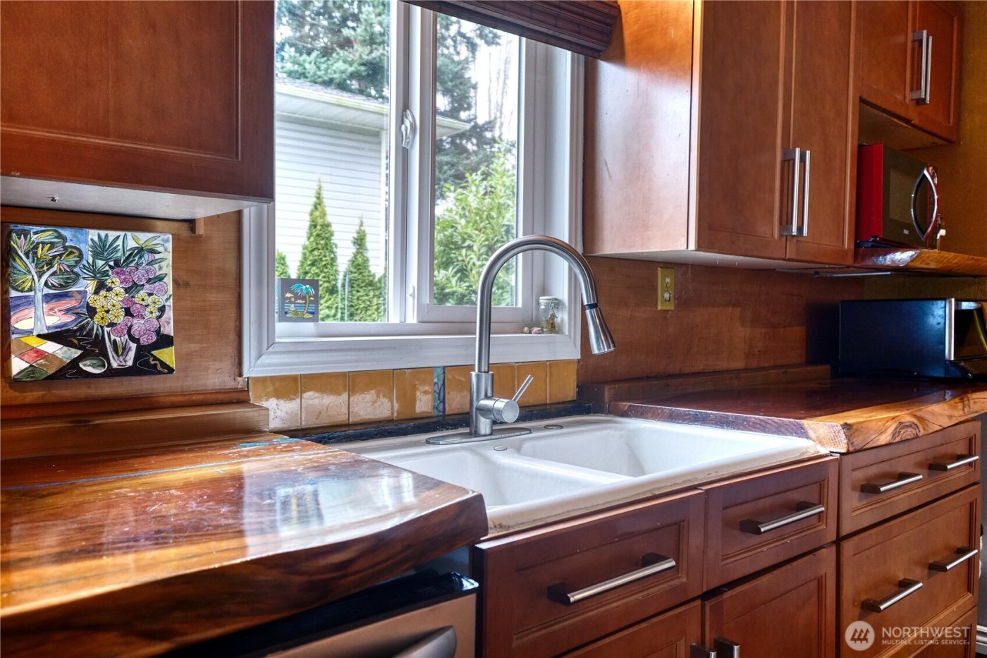 1555 Panorama Drive , Point Roberts, WA 98281