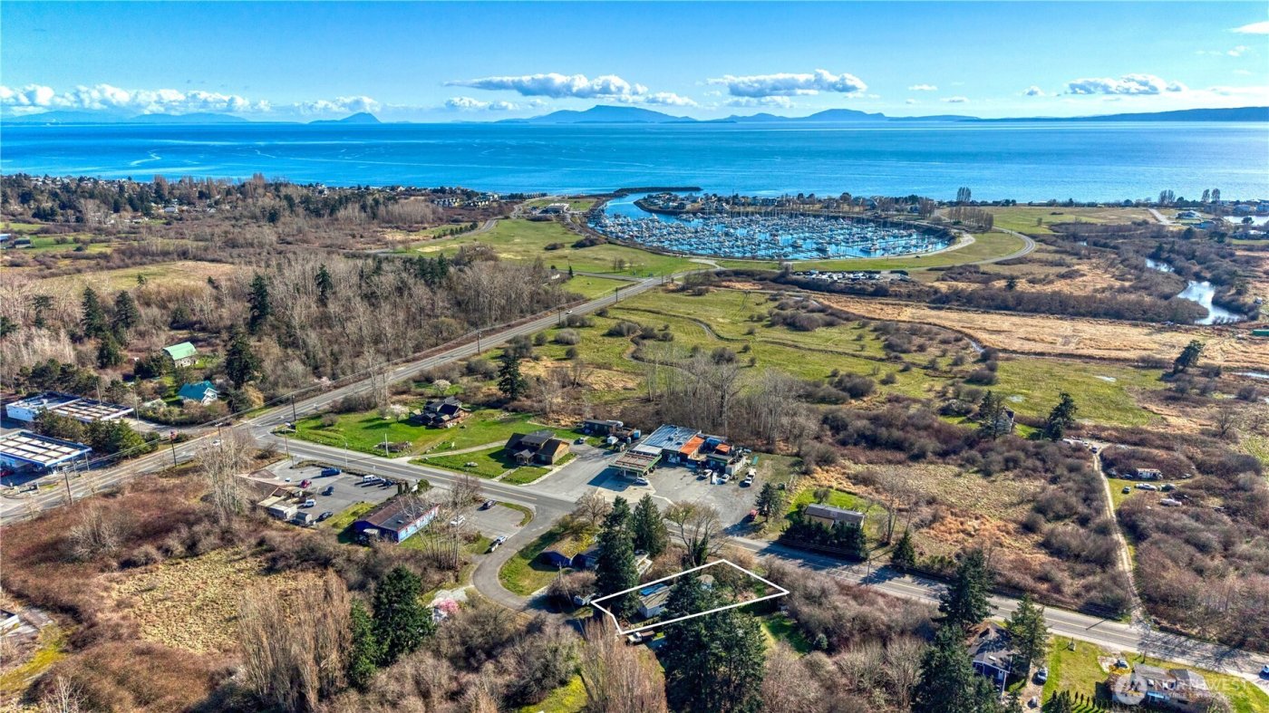 1555 Panorama Drive , Point Roberts, WA 98281