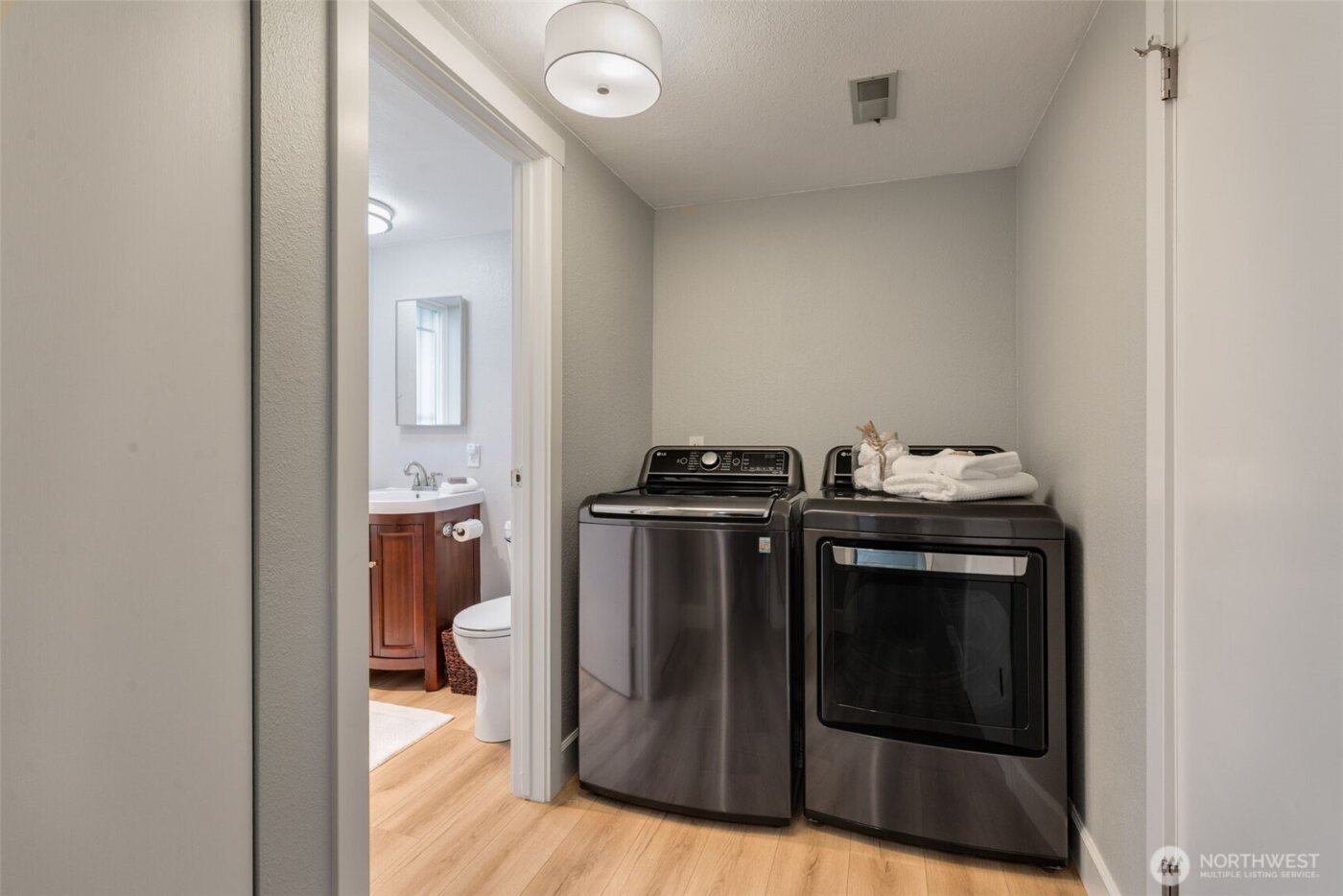 403 Ferndale Avenue NE, Renton, WA 98056