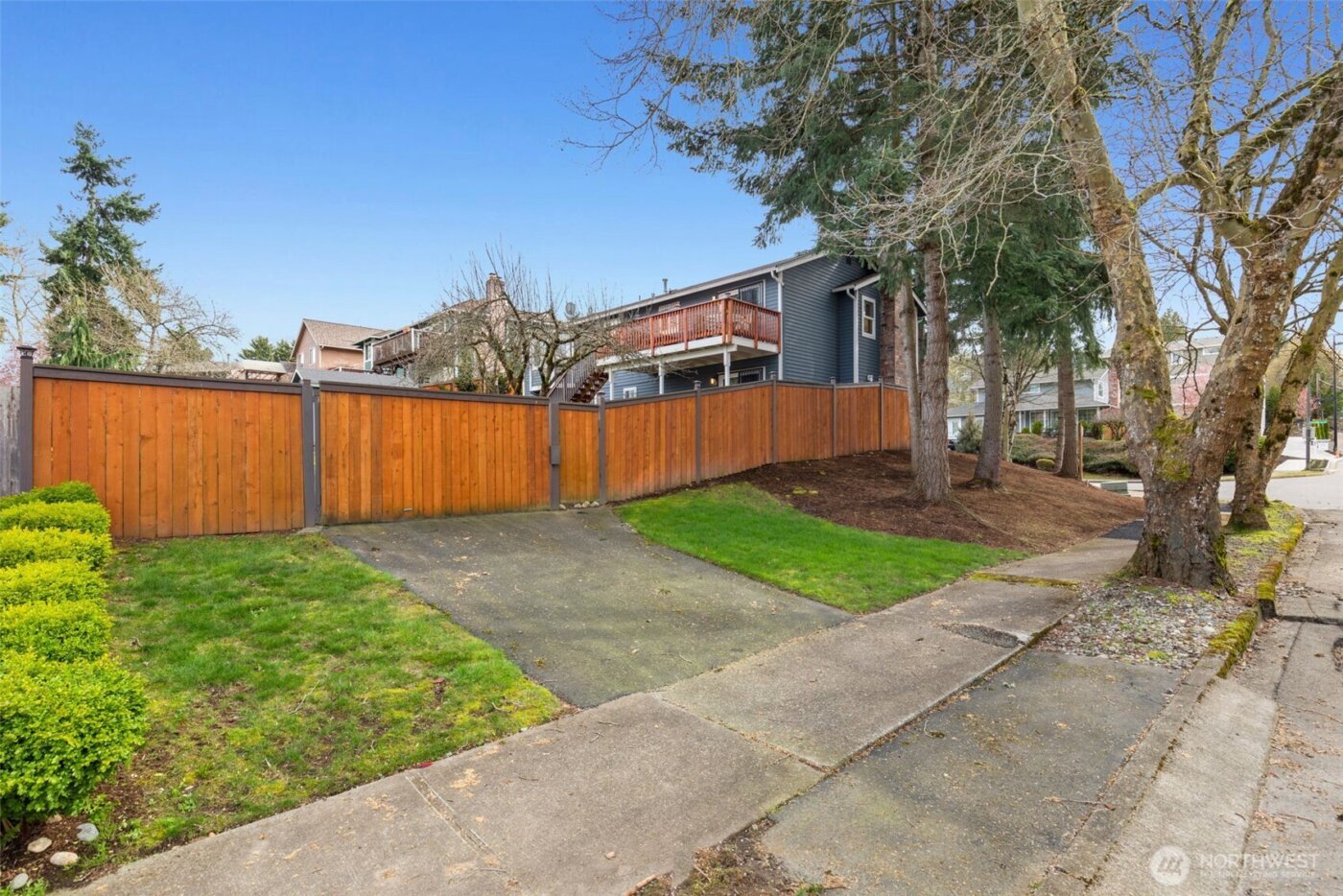 403 Ferndale Avenue NE, Renton, WA 98056