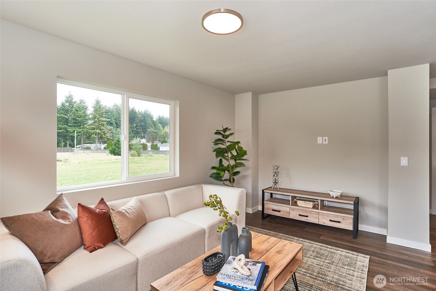13823 Brookdale Lane E #109, Tacoma, WA 98445