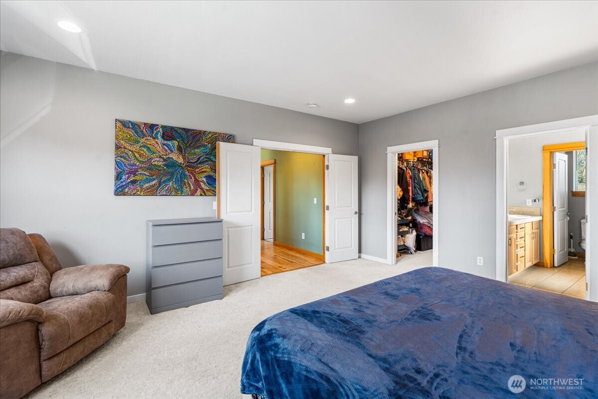 9723 Phillips Road SE, Port Orchard, WA 98367