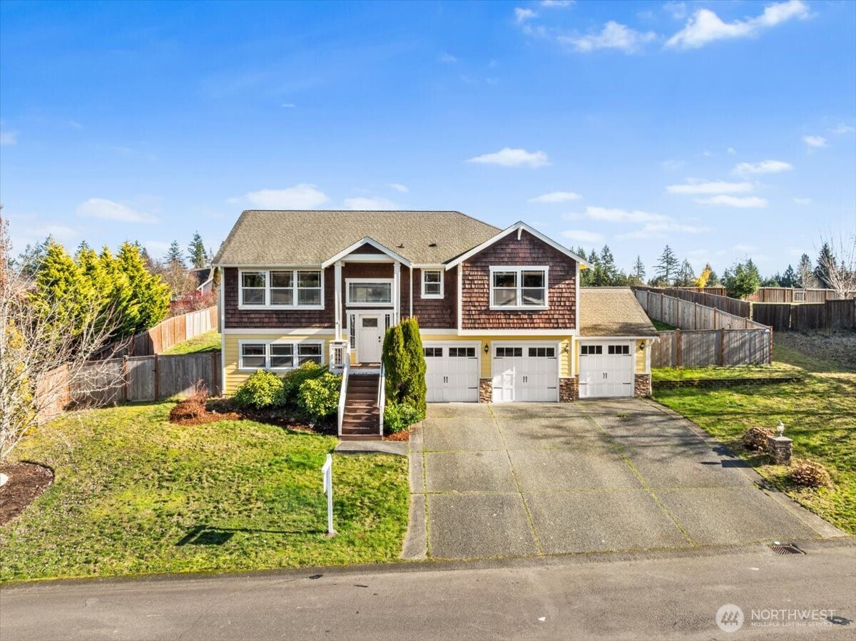 9723 Phillips Road SE, Port Orchard, WA 98367
