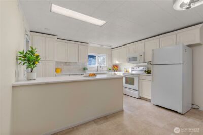 11533 Fleetwood Court SE, Olympia, WA 98513 - Photo 9