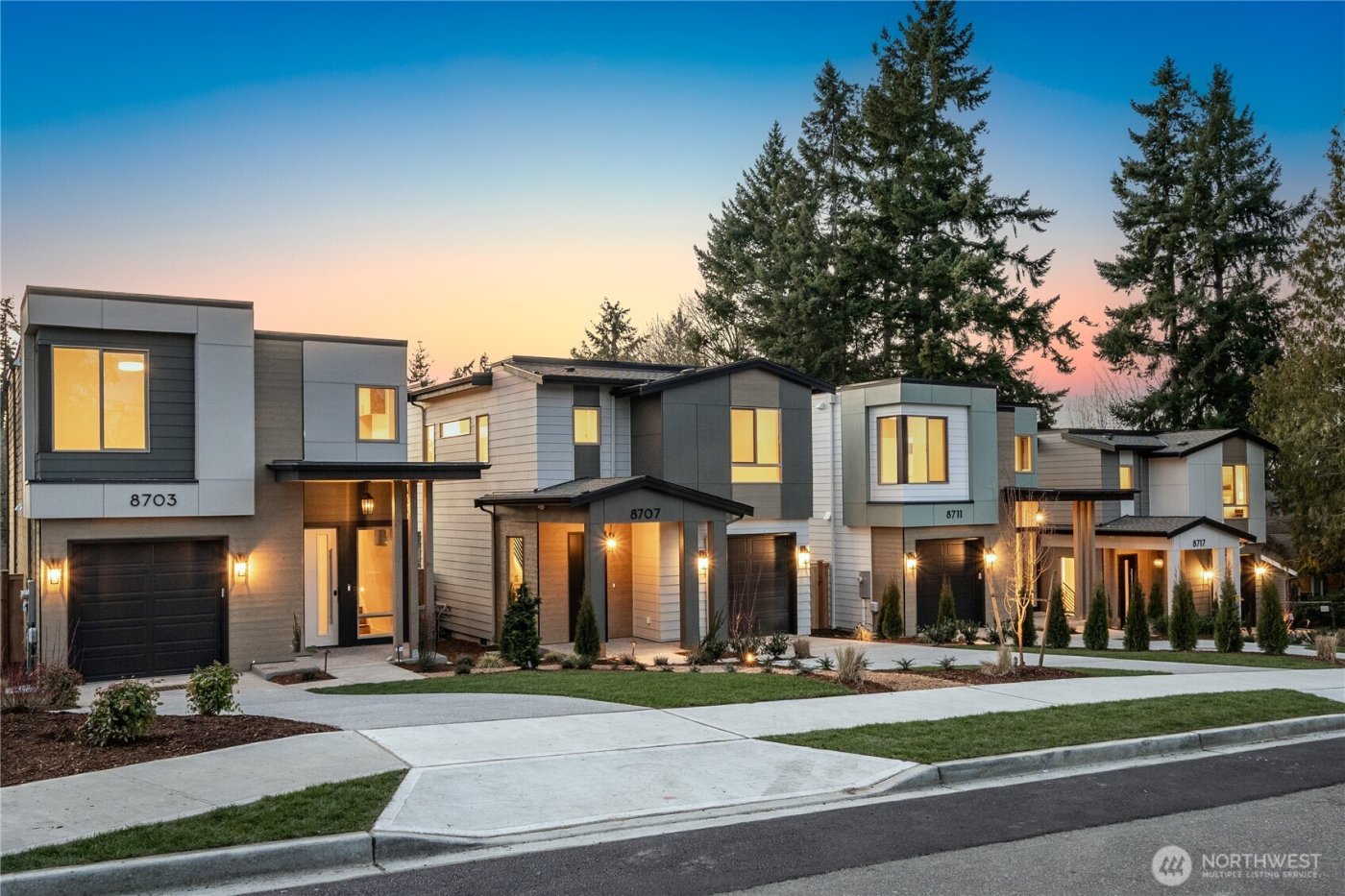 8717 126th Avenue NE, Kirkland, WA 98033