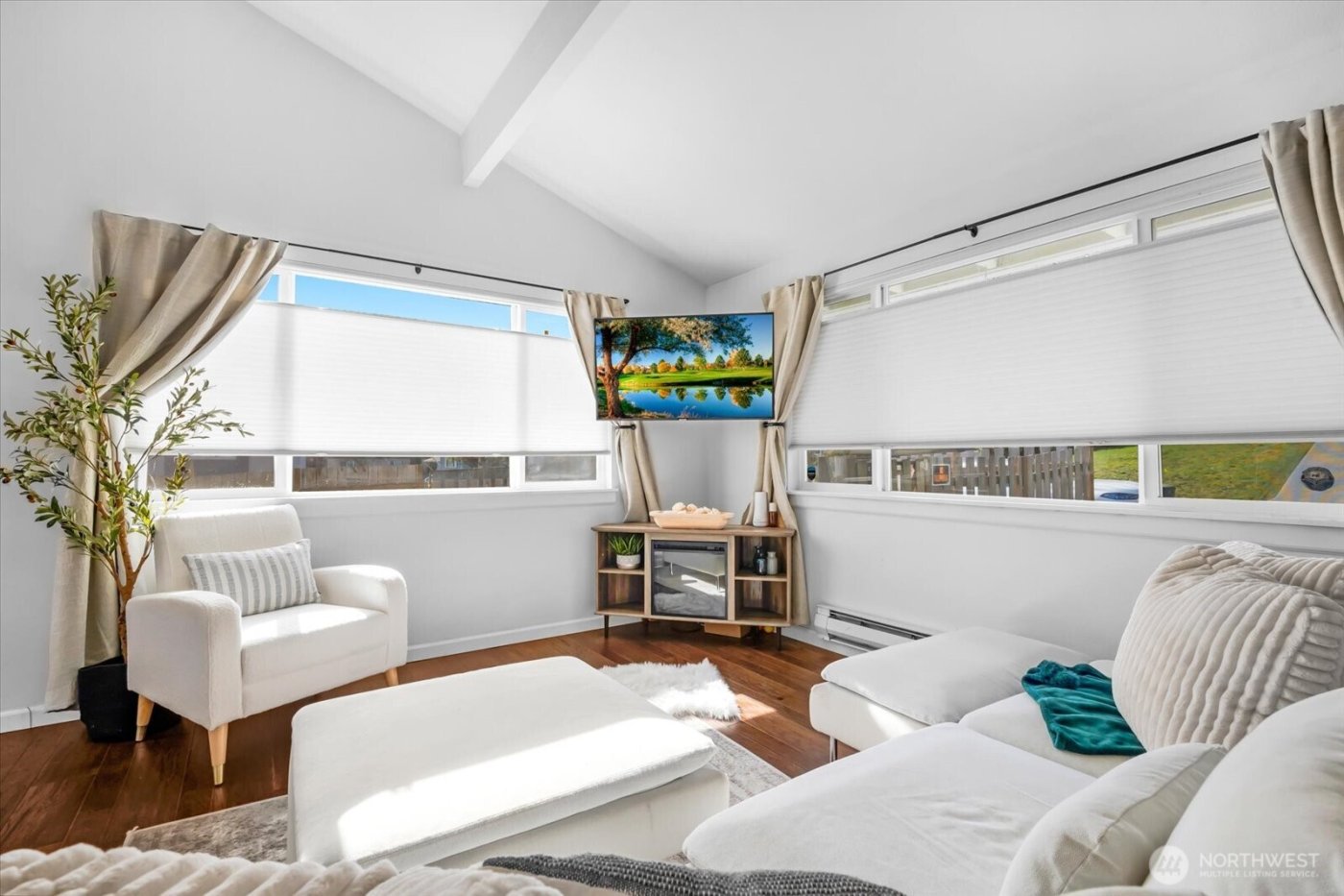 212 10th Street , Snohomish, WA 98290