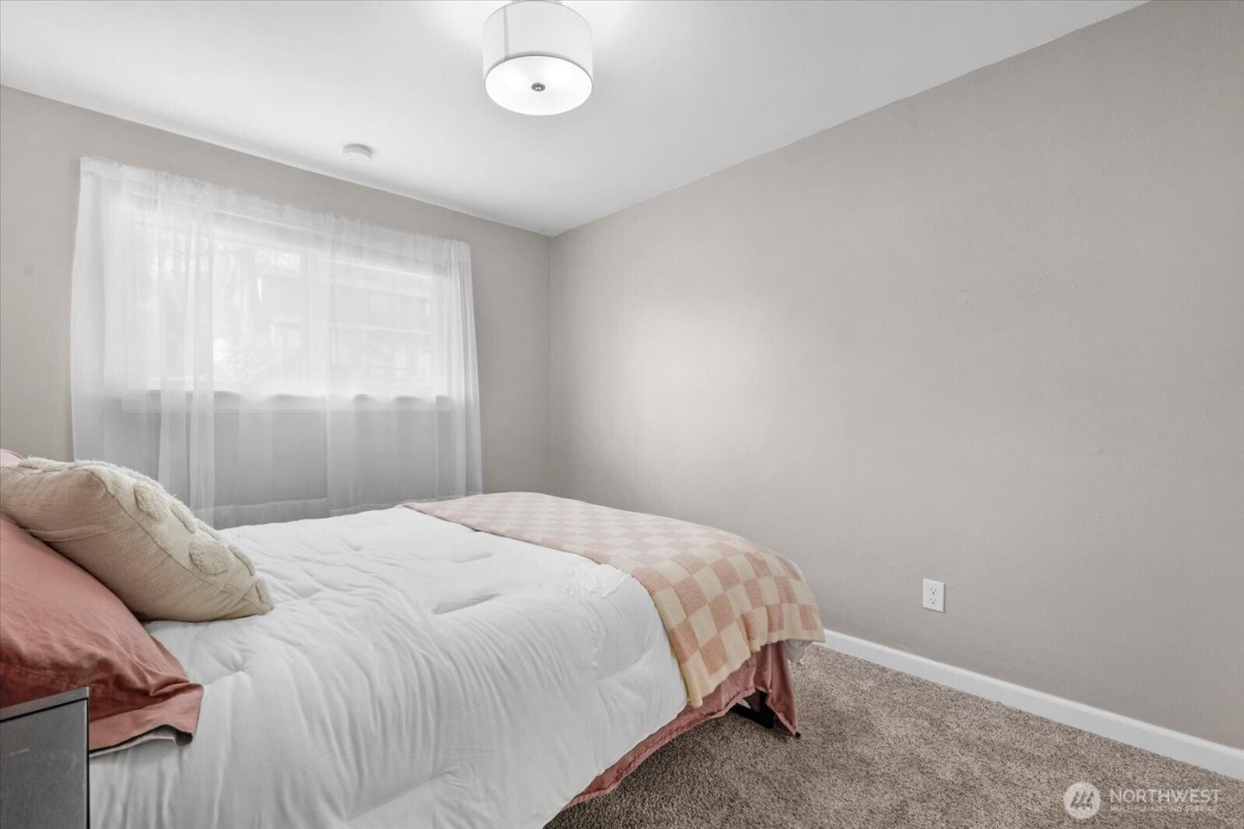 212 10th Street , Snohomish, WA 98290