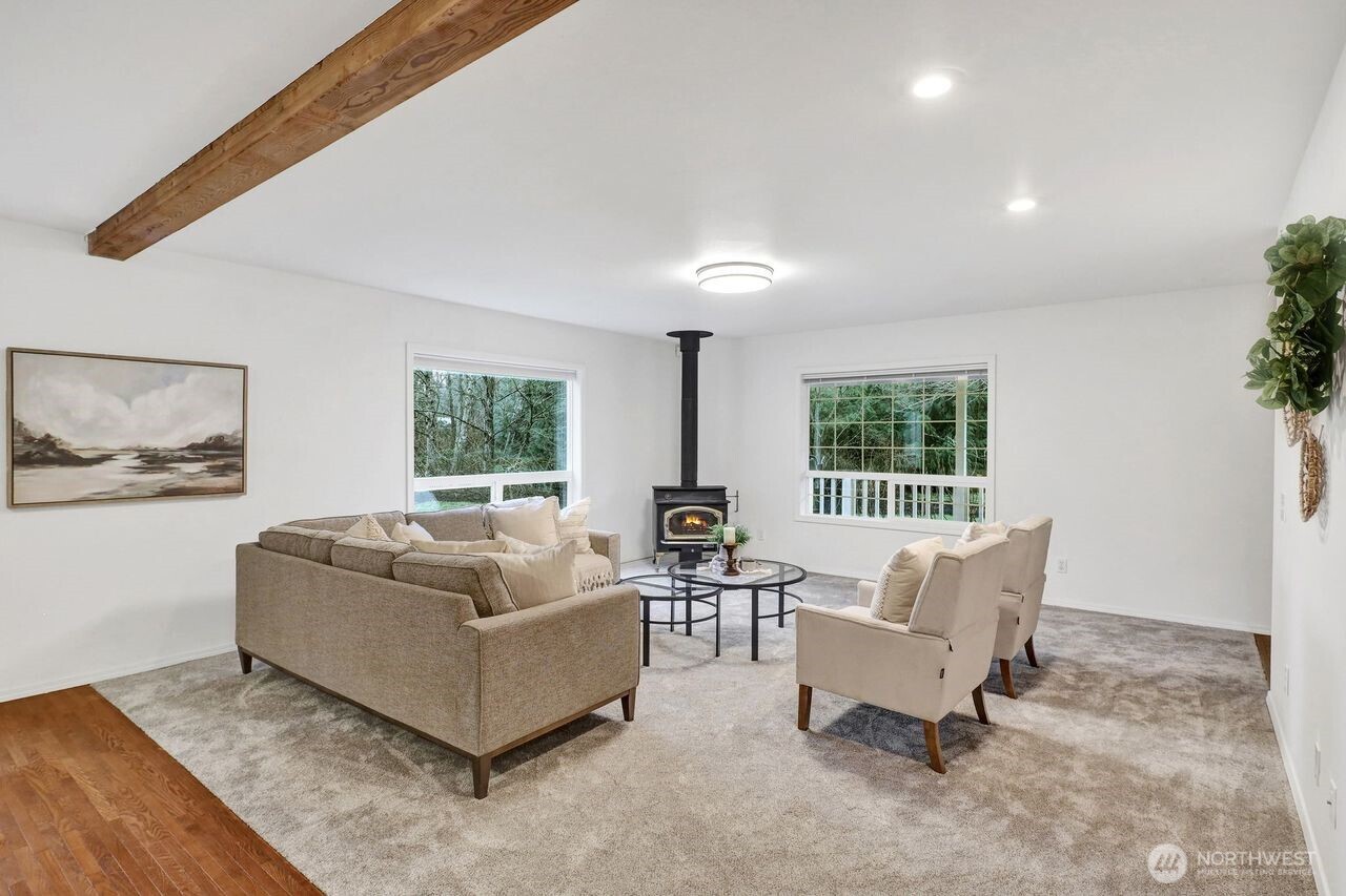 5242 Scarlett Way , Deming, WA 98244