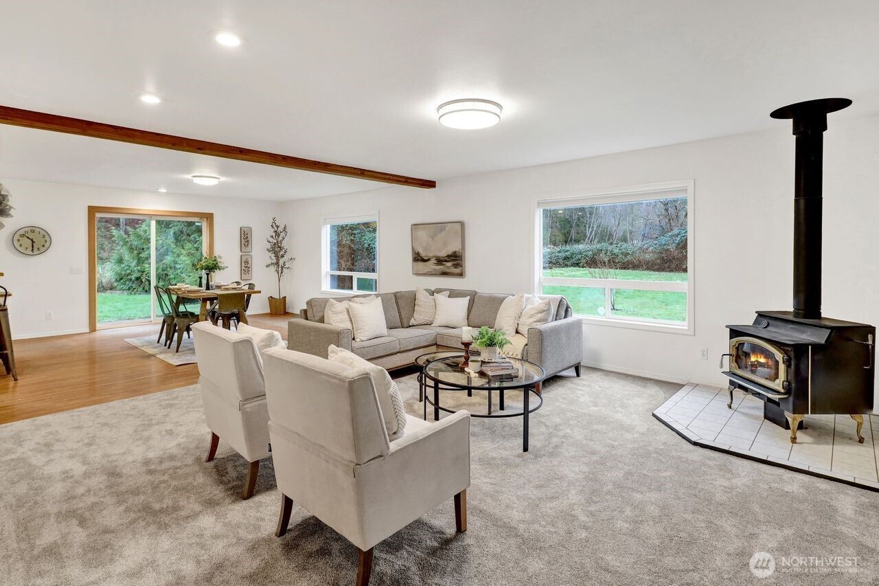 5242 Scarlett Way , Deming, WA 98244