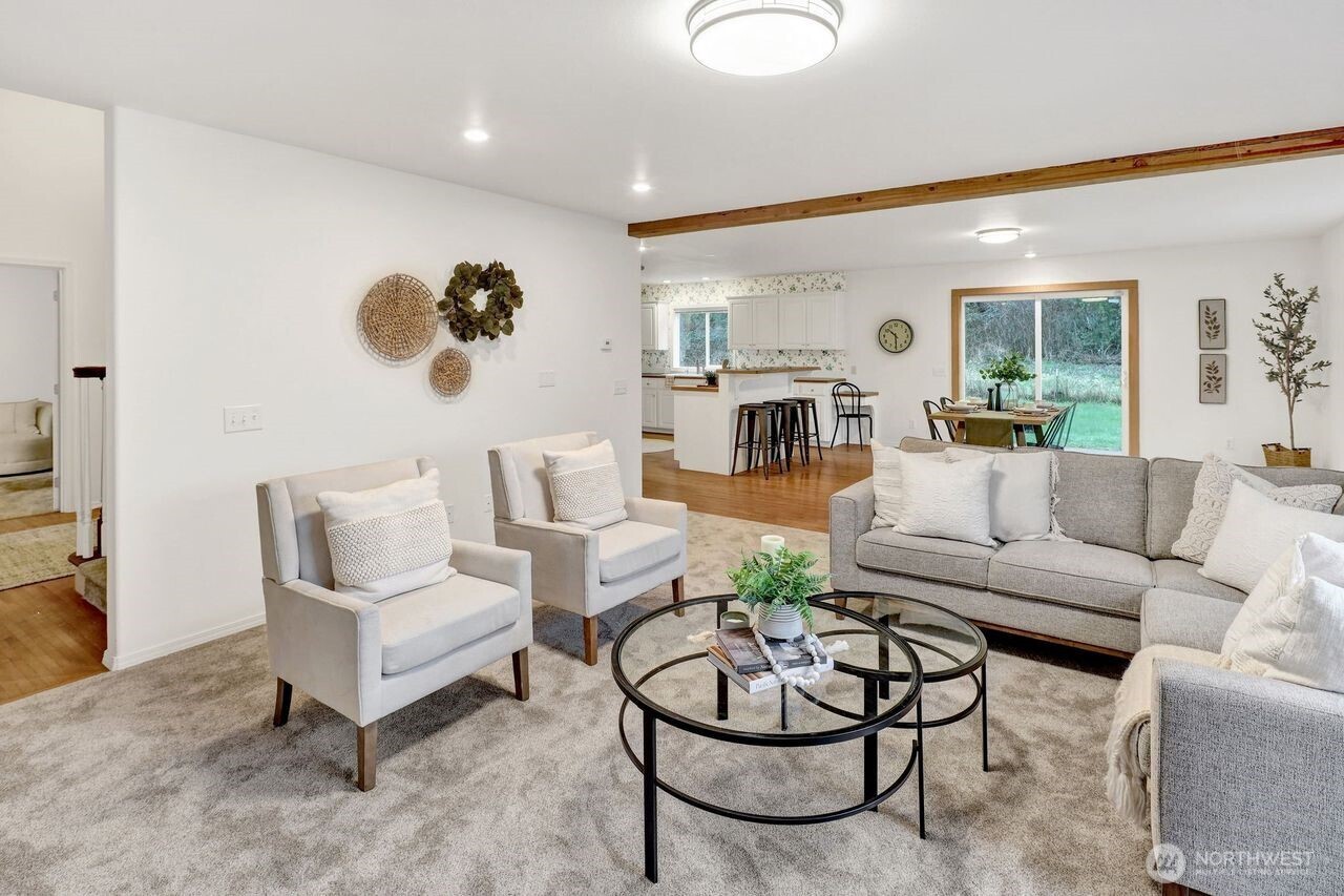 5242 Scarlett Way , Deming, WA 98244