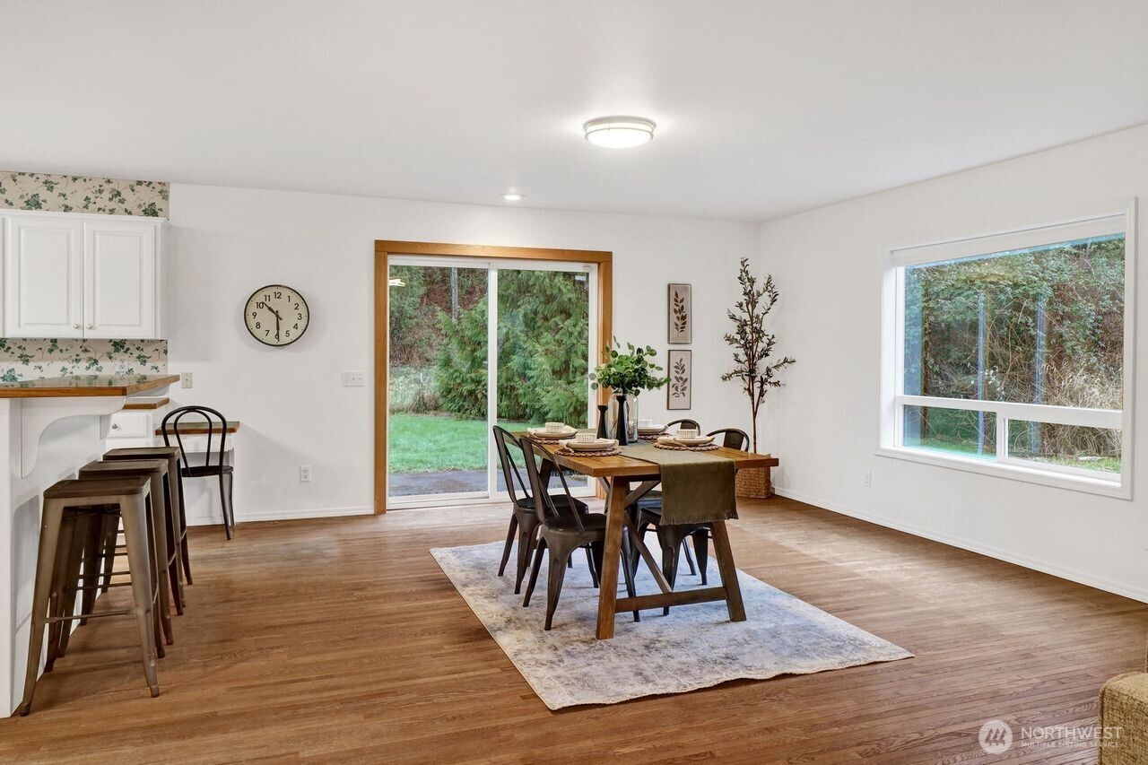 5242 Scarlett Way , Deming, WA 98244