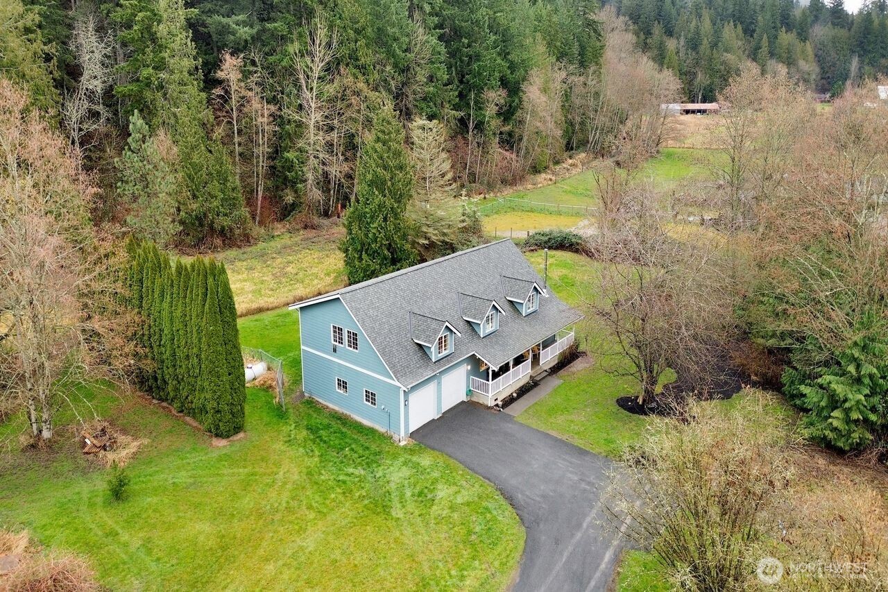 5242 Scarlett Way , Deming, WA 98244