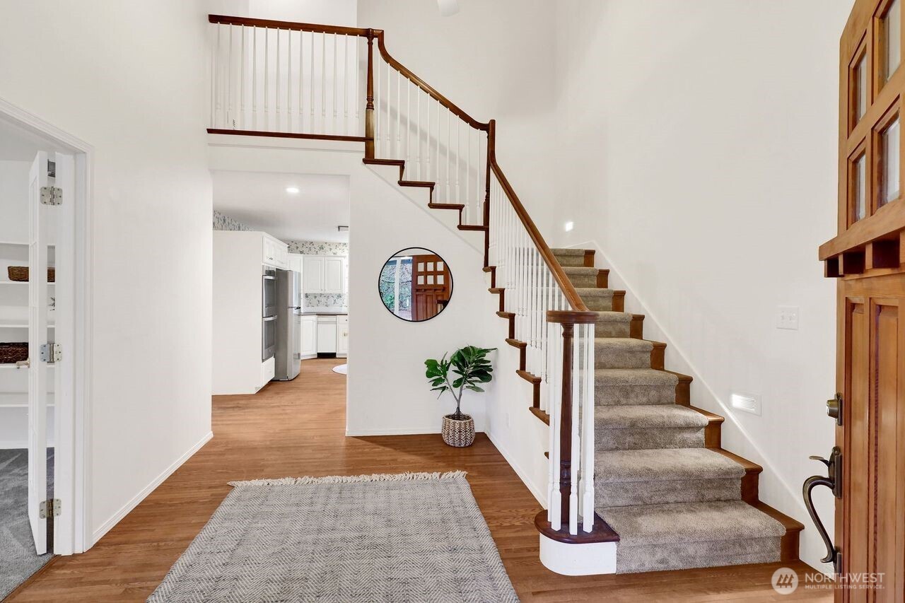 5242 Scarlett Way , Deming, WA 98244