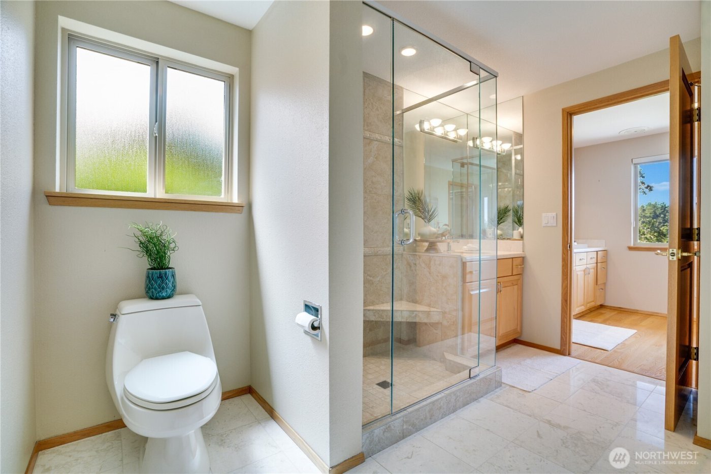 6638 Hilltop Lane , Lakewood, WA 98499