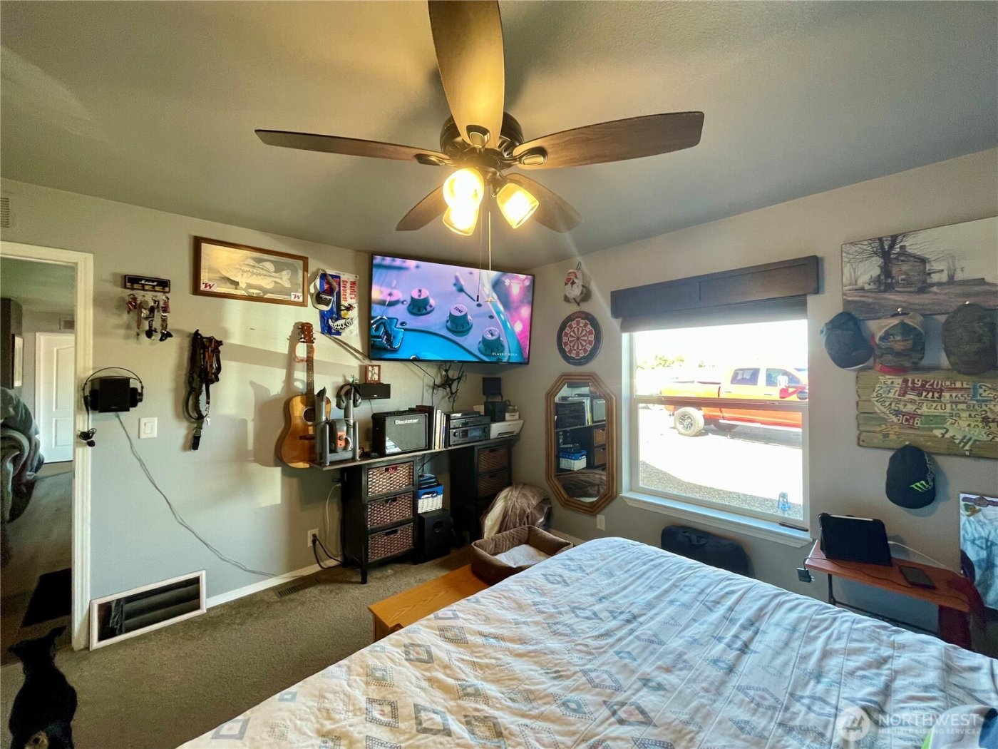 405 E Chelan Street , Coulee City, WA 99115