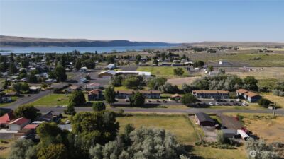 405 E Chelan Street , Coulee City, WA 99115 - Photo 3