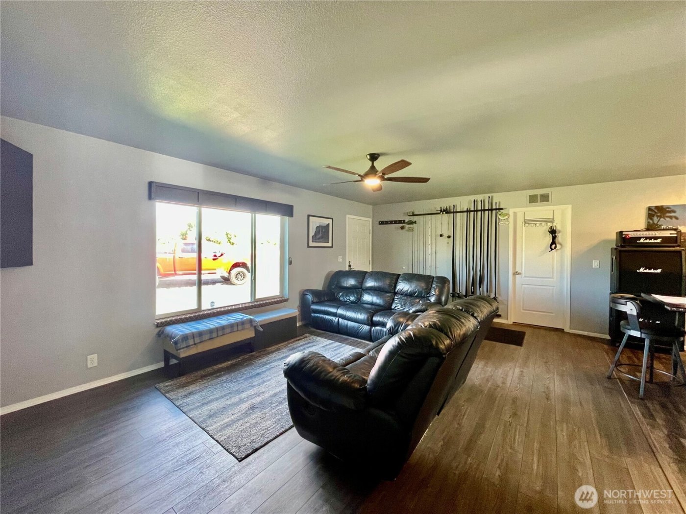 405 E Chelan Street , Coulee City, WA 99115