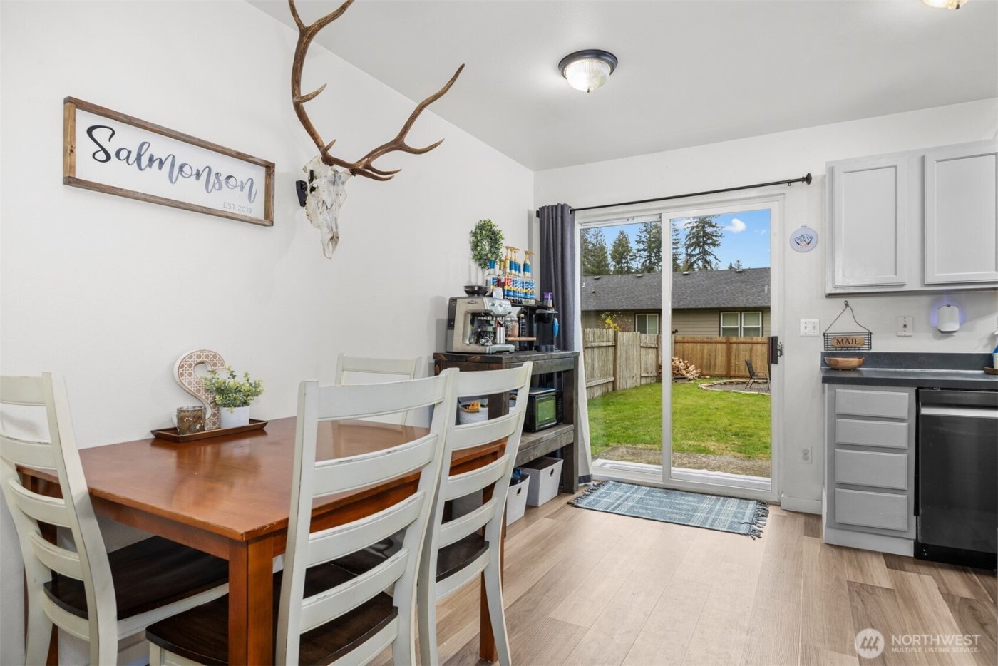 2991 Green Valley Drive , Maple Falls, WA 98266