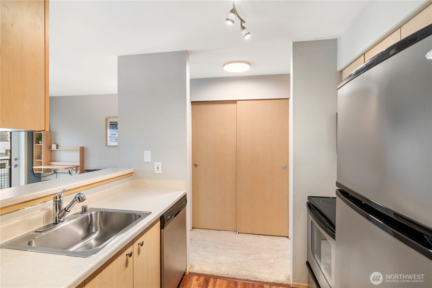 2824 Grand Avenue #603, Everett, WA 98201