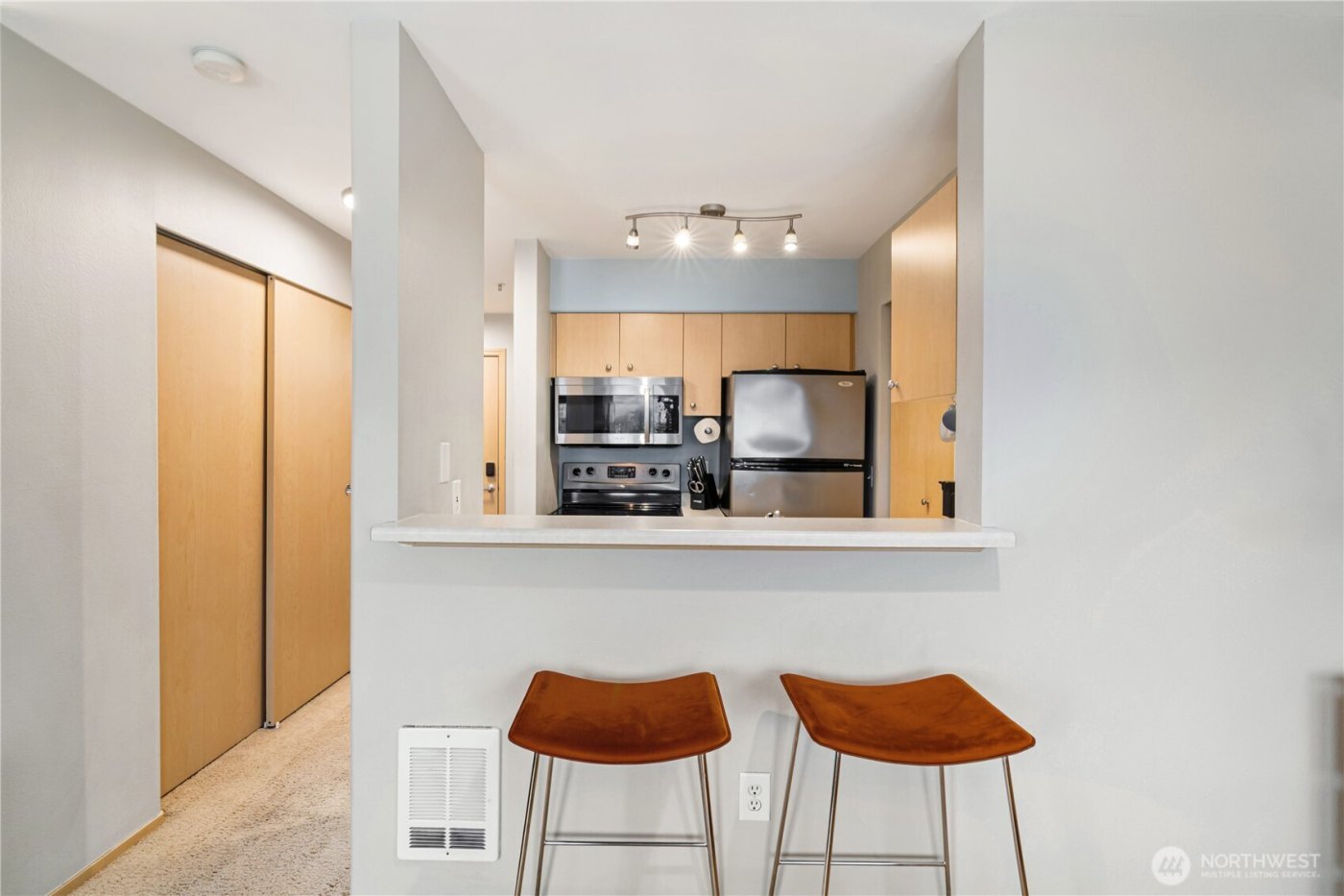 2824 Grand Avenue #603, Everett, WA 98201