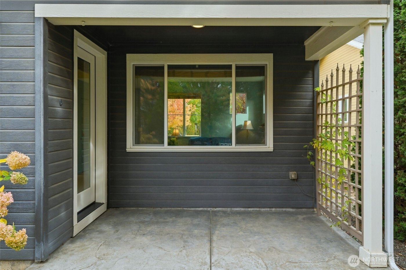 706 Nuthatch Drive , College Place, WA 99324