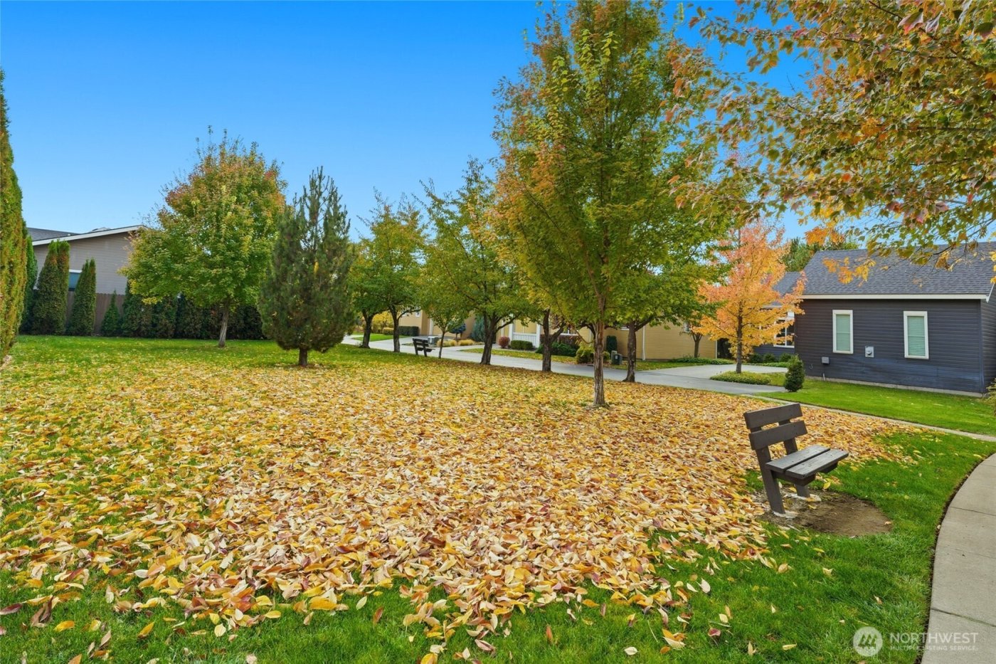 706 Nuthatch Drive , College Place, WA 99324