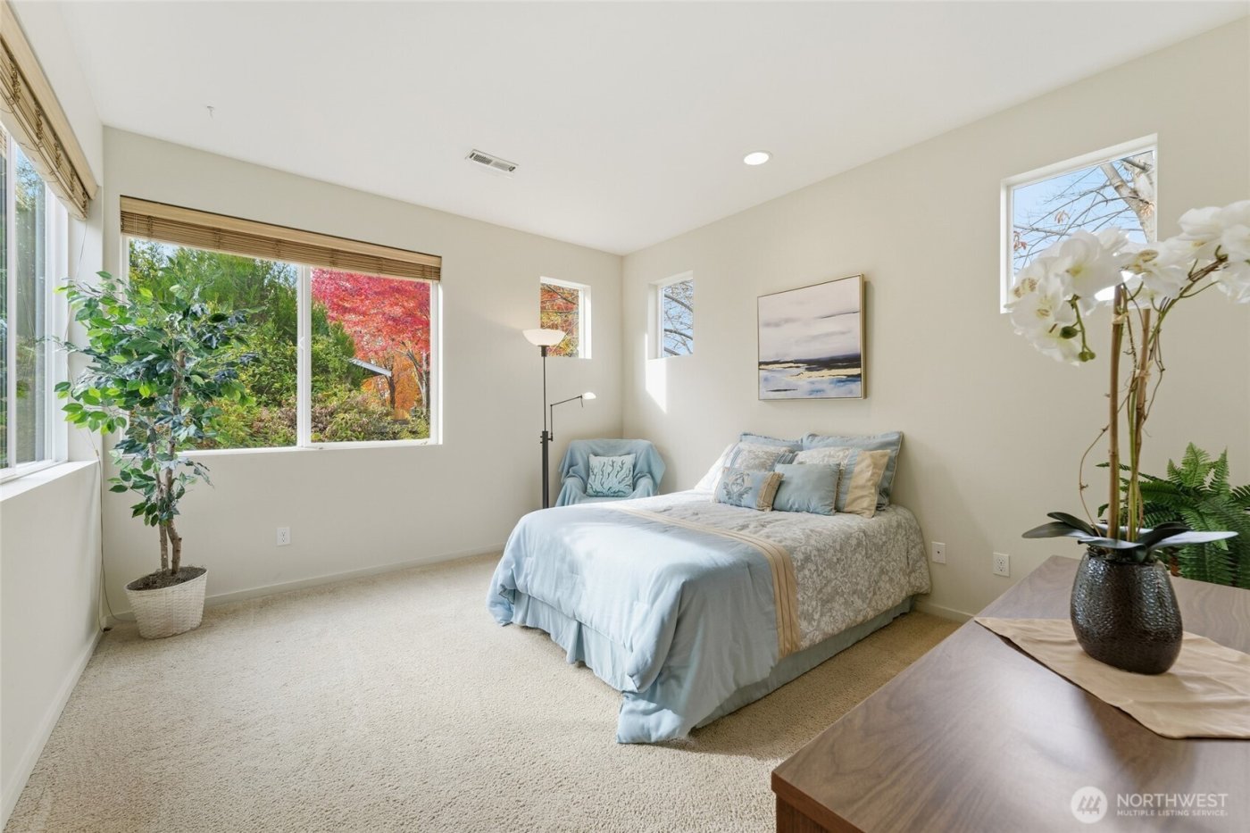 706 Nuthatch Drive , College Place, WA 99324