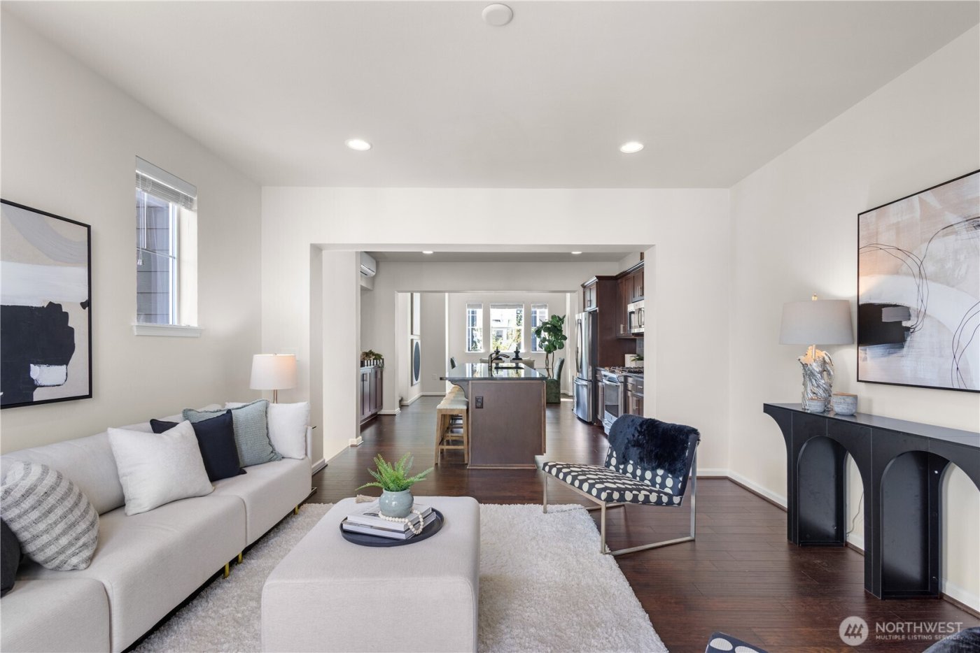 3280 SW Graham Street #601, Seattle, WA 98126