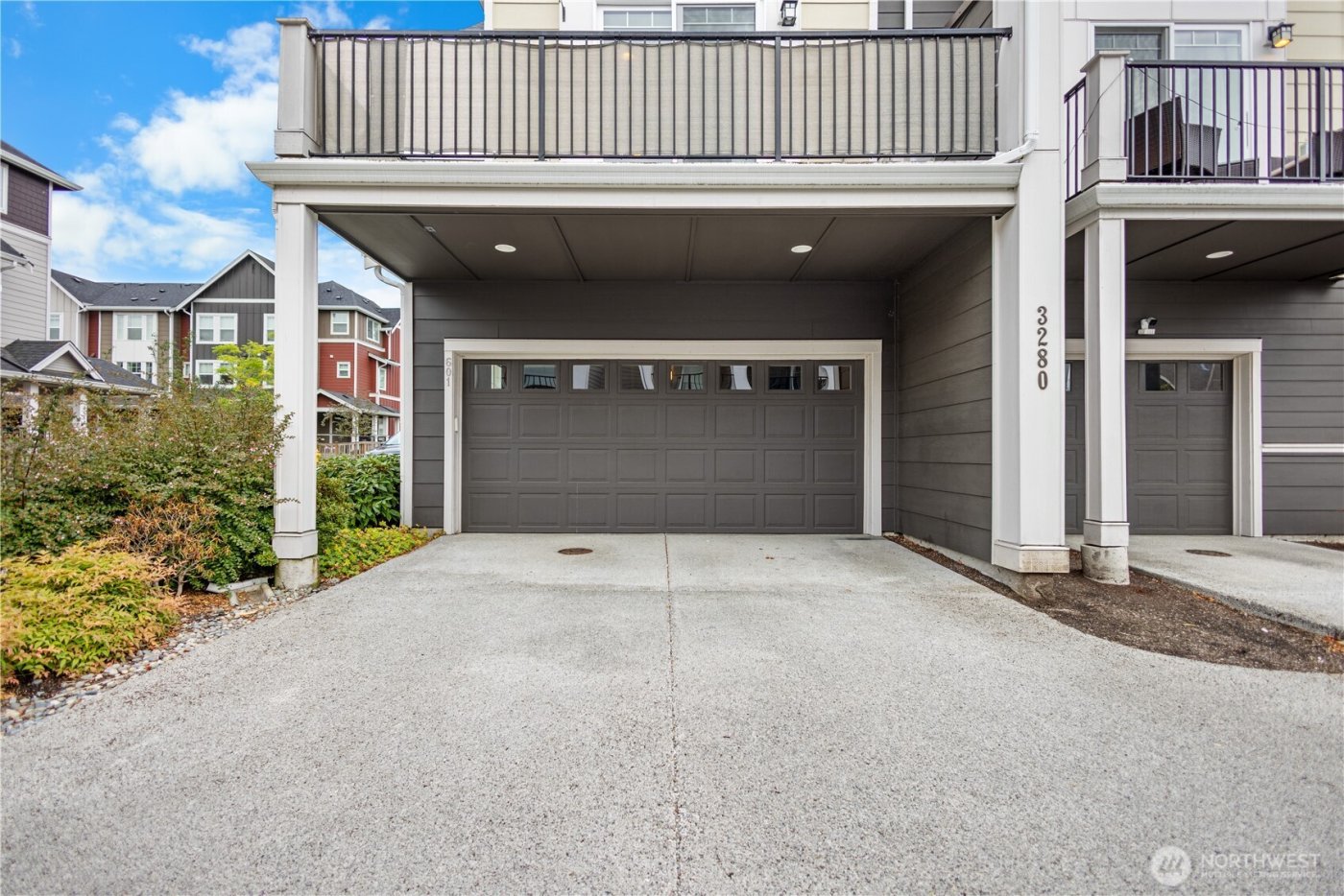 3280 SW Graham Street #601, Seattle, WA 98126