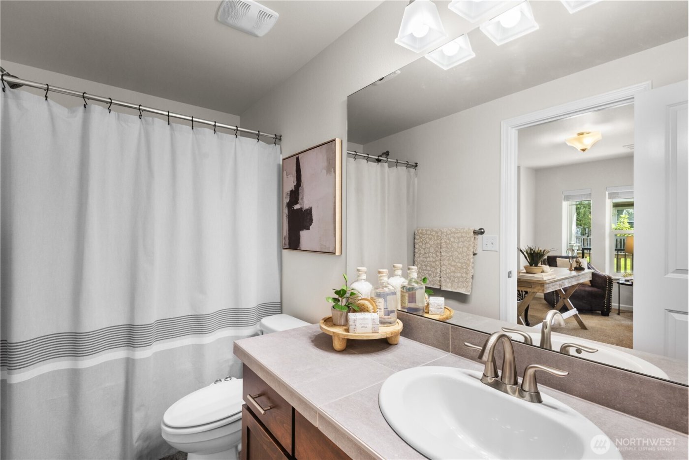 3280 SW Graham Street #601, Seattle, WA 98126