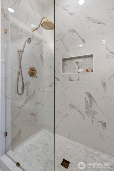 1014 4th Avenue N, Seattle, WA 98109 - Photo 26