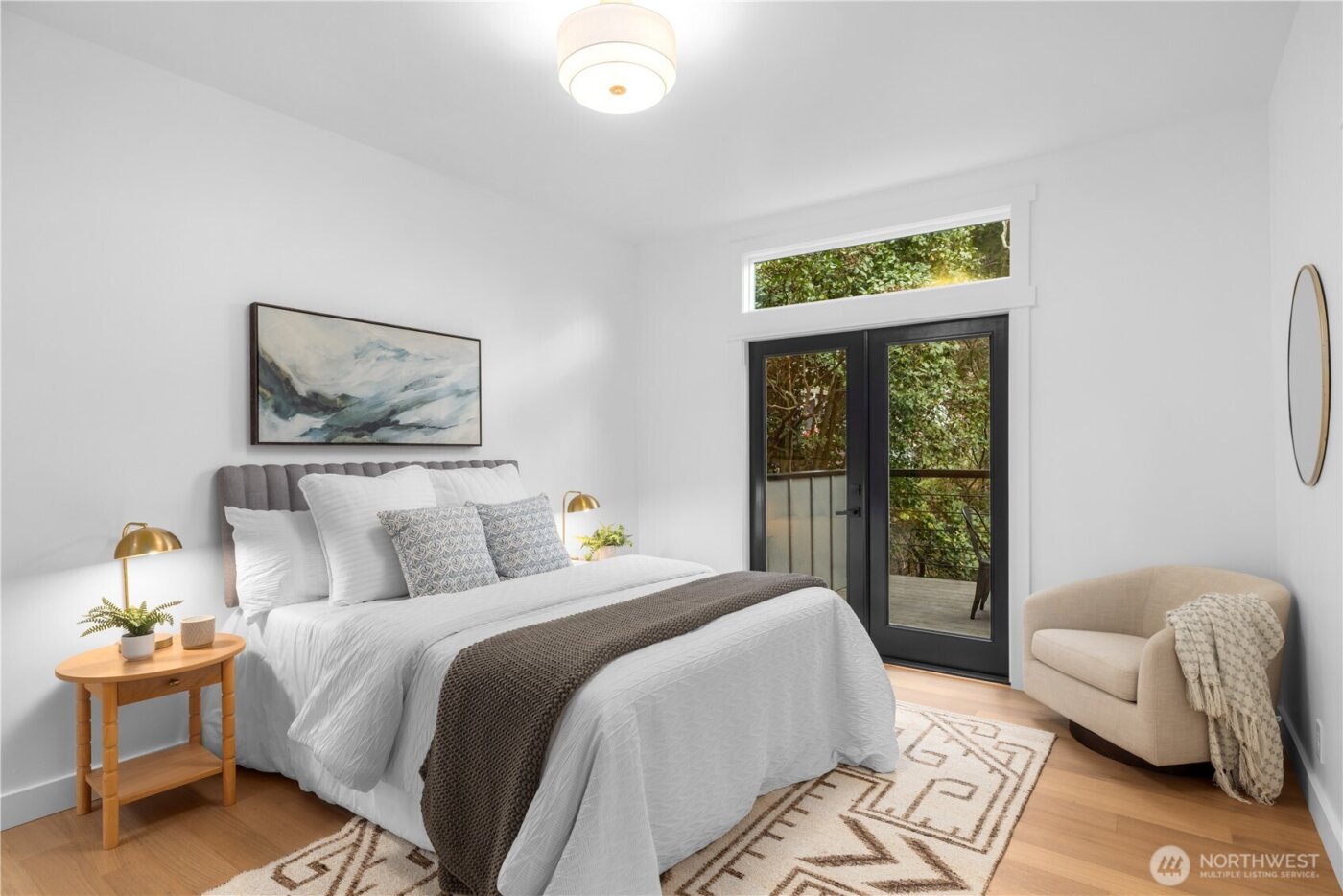 1014 4th Avenue N, Seattle, WA 98109