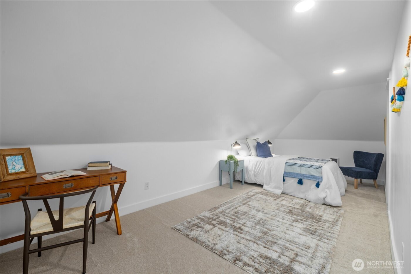 1014 4th Avenue N, Seattle, WA 98109