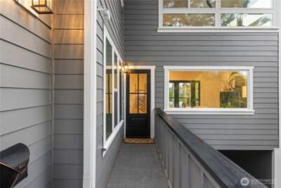 1014 4th Avenue N, Seattle, WA 98109 - Photo 39