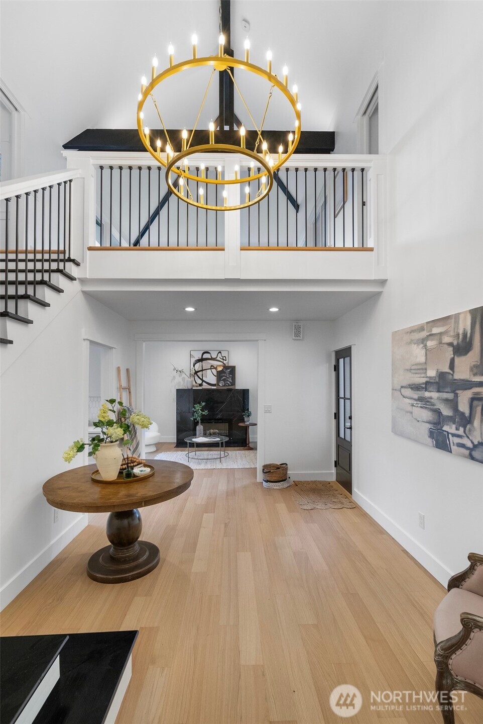 1014 4th Avenue N, Seattle, WA 98109