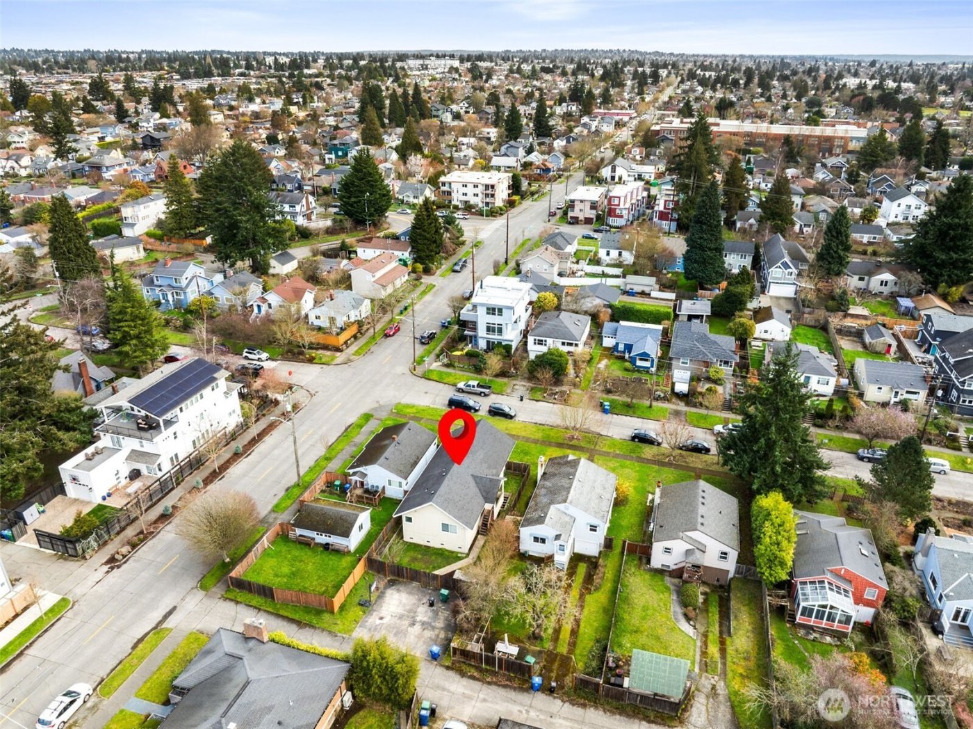 7755 29th Avenue NW, Seattle, WA 98117