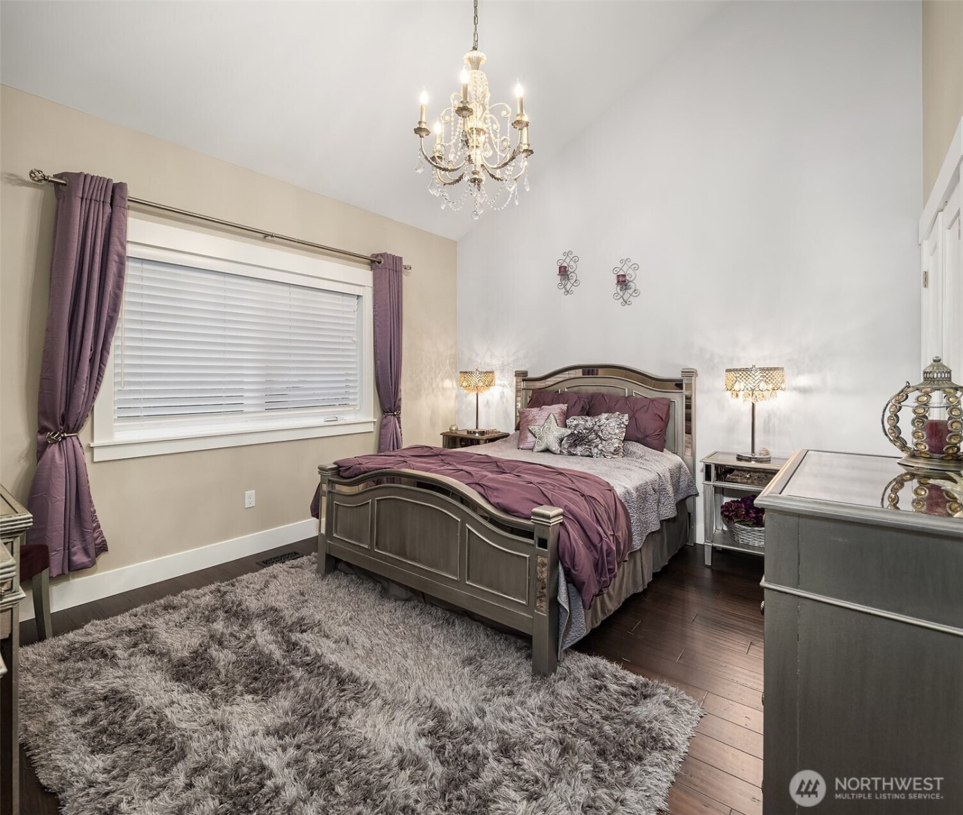 7315 Moon Valley Rd SE, North Bend, WA 98045