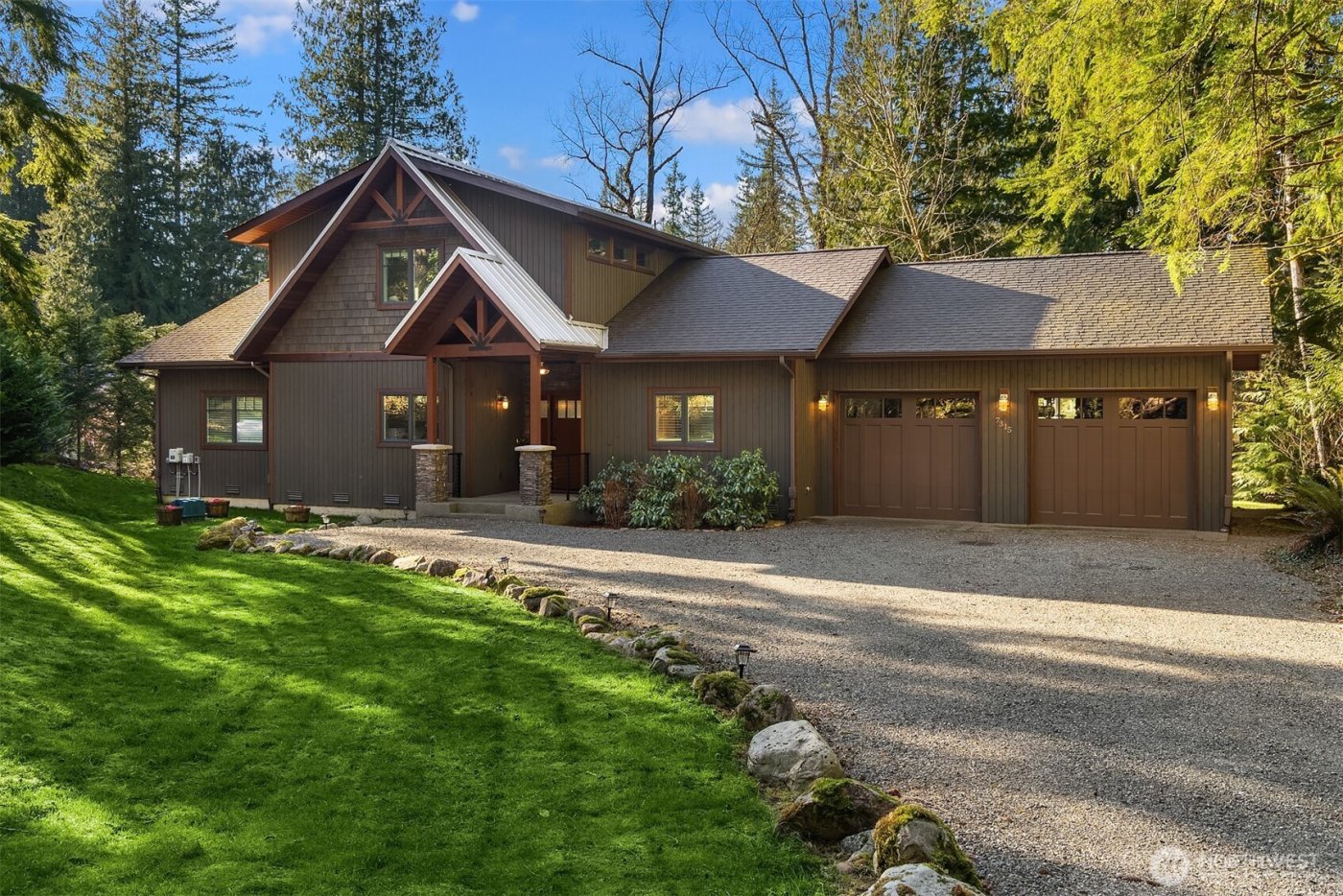 7315 Moon Valley Rd SE, North Bend, WA 98045