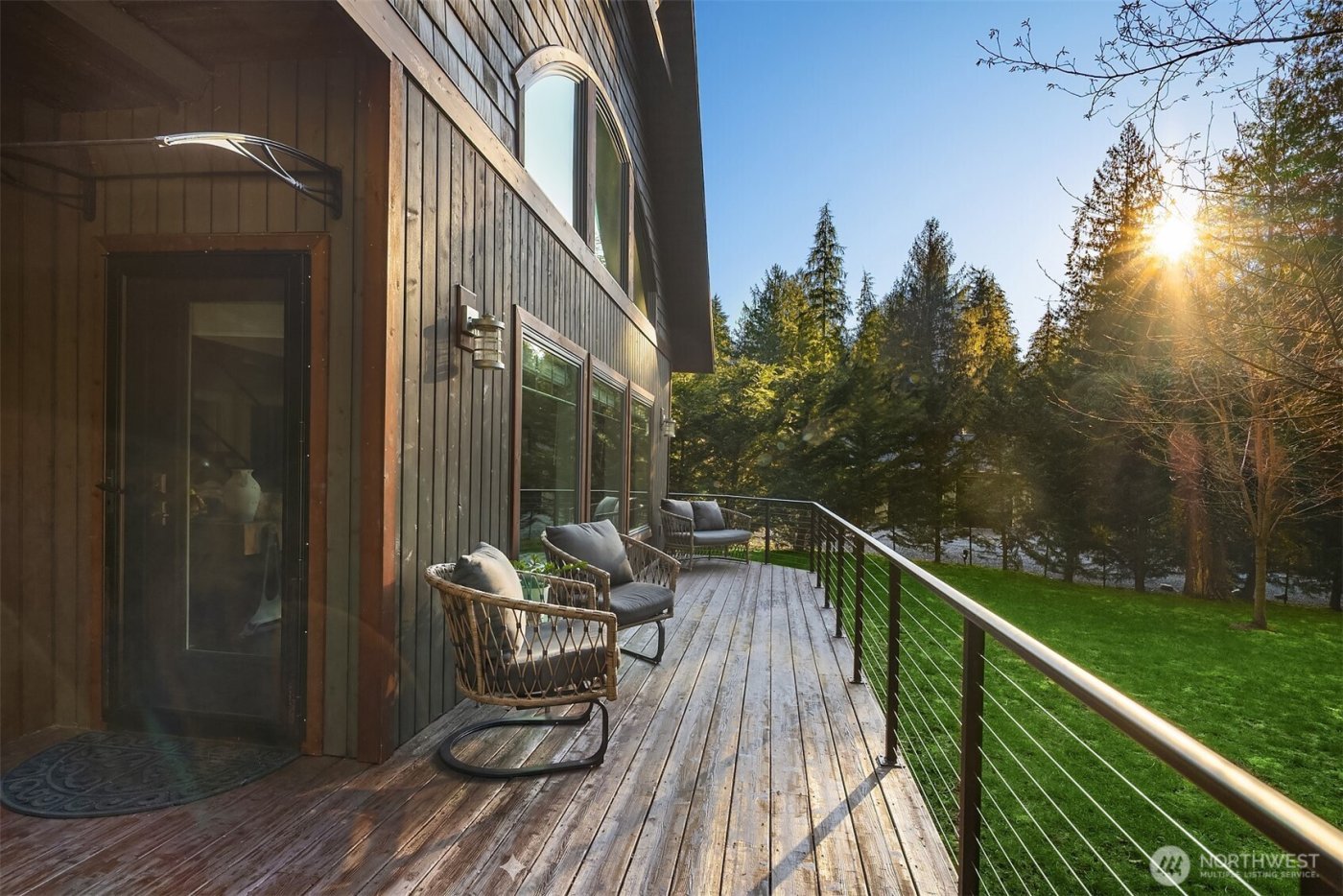 7315 Moon Valley Rd SE, North Bend, WA 98045