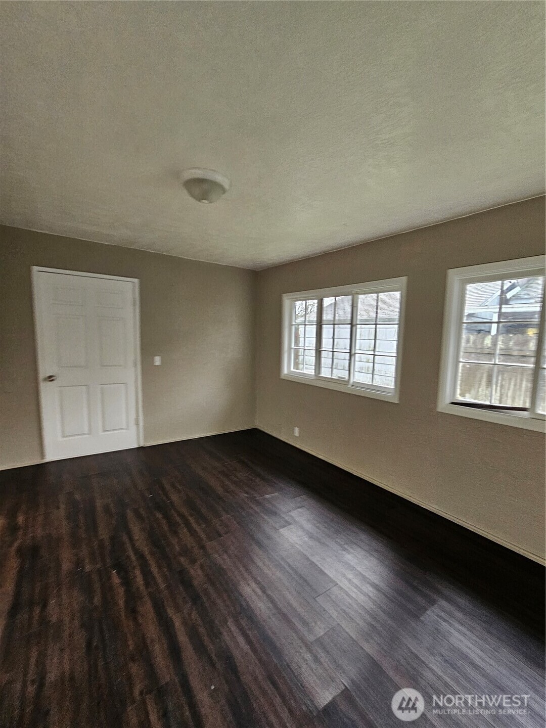 700 S 6th Street , Kelso, WA 98626