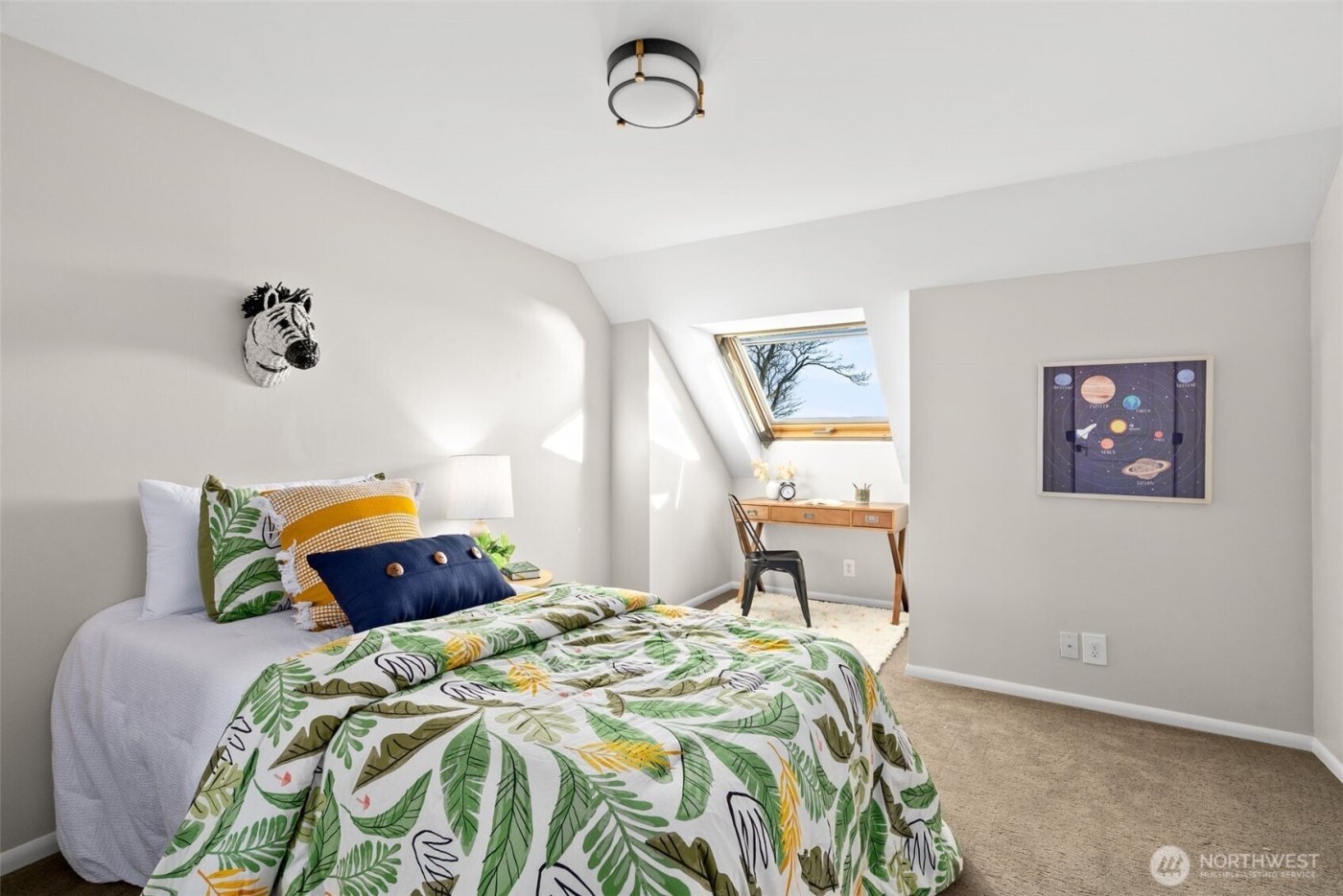 12388 NE Marine View Drive , Kingston, WA 98346