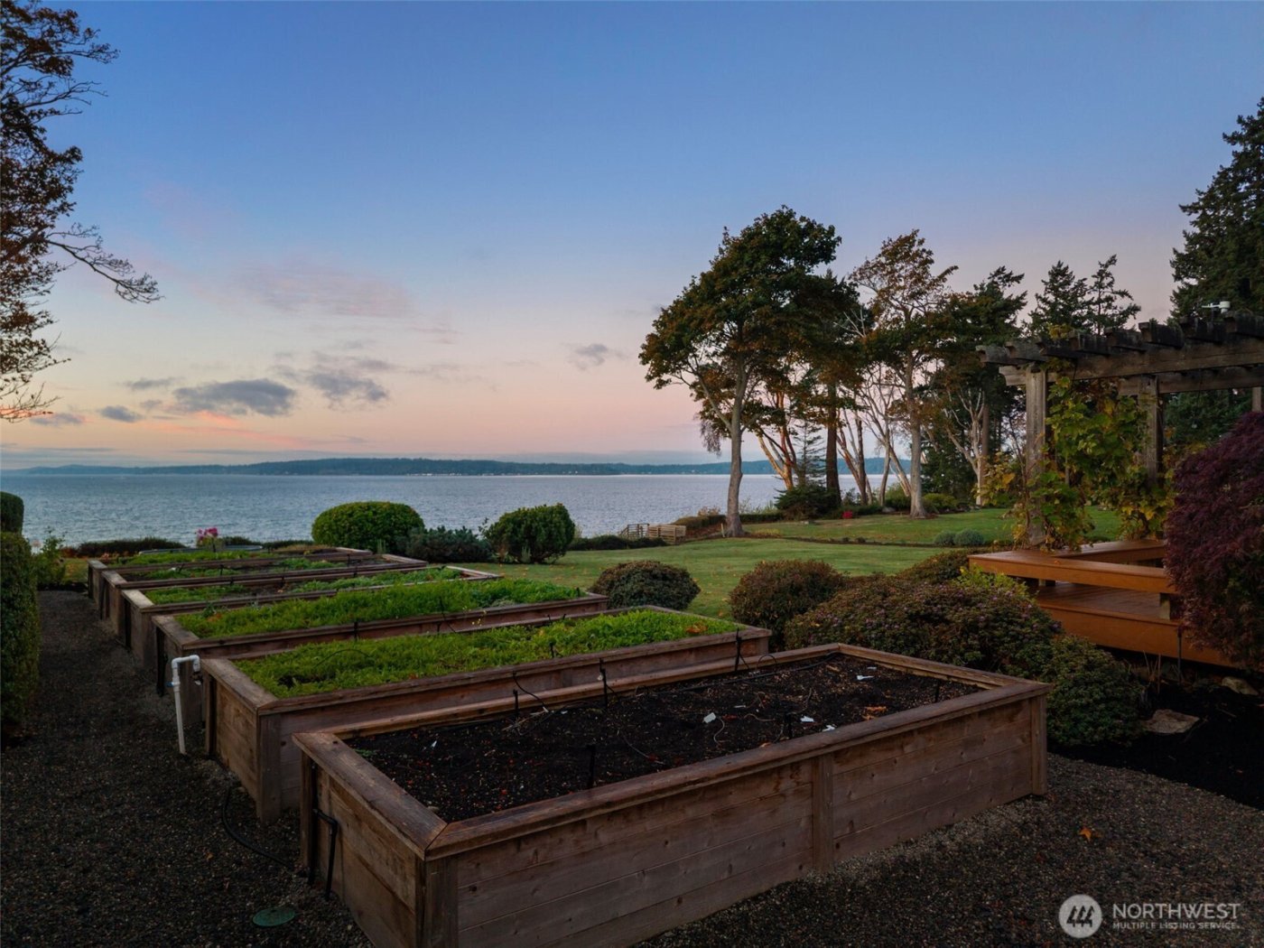 12388 NE Marine View Drive , Kingston, WA 98346