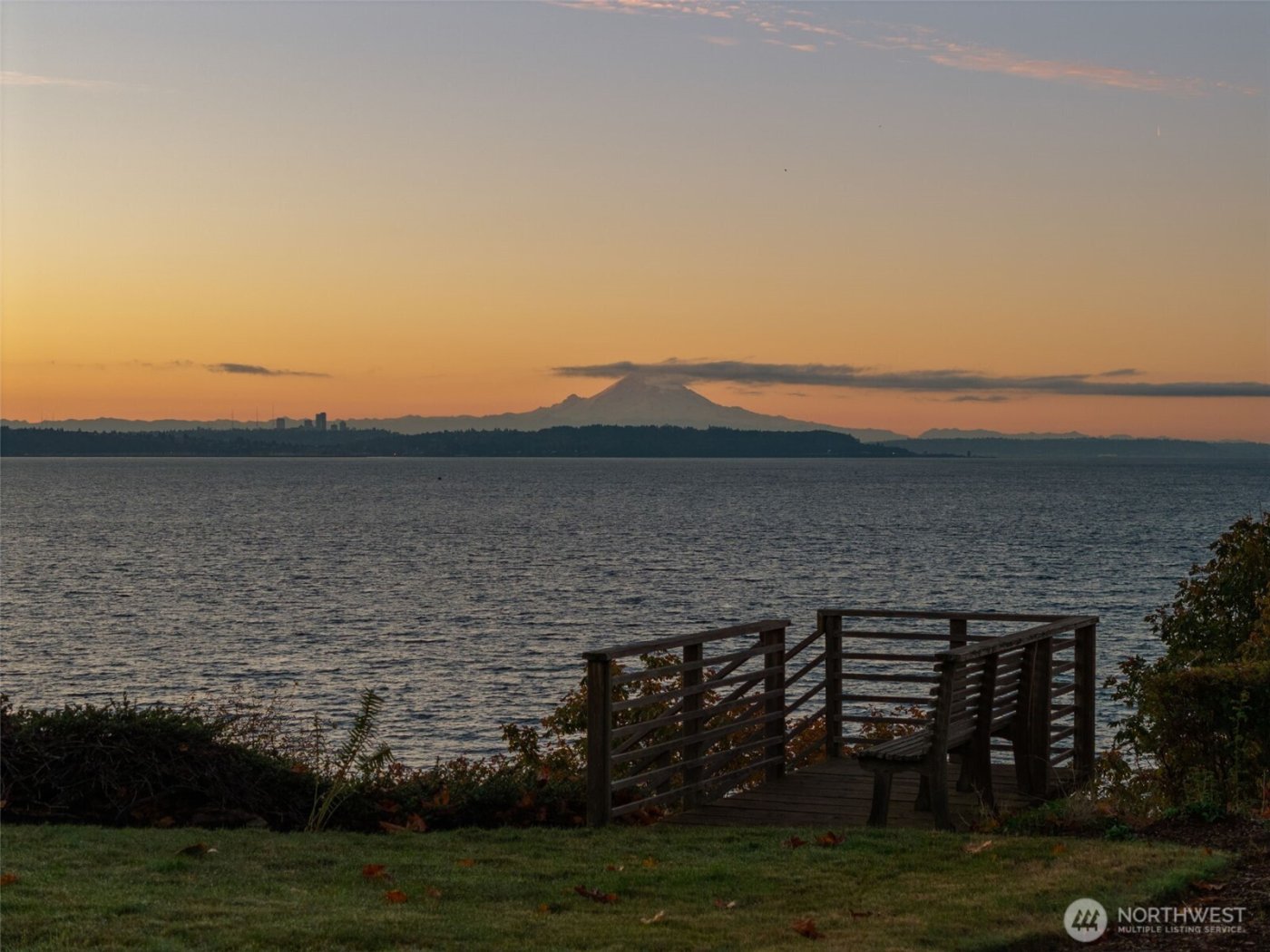 12388 NE Marine View Drive , Kingston, WA 98346