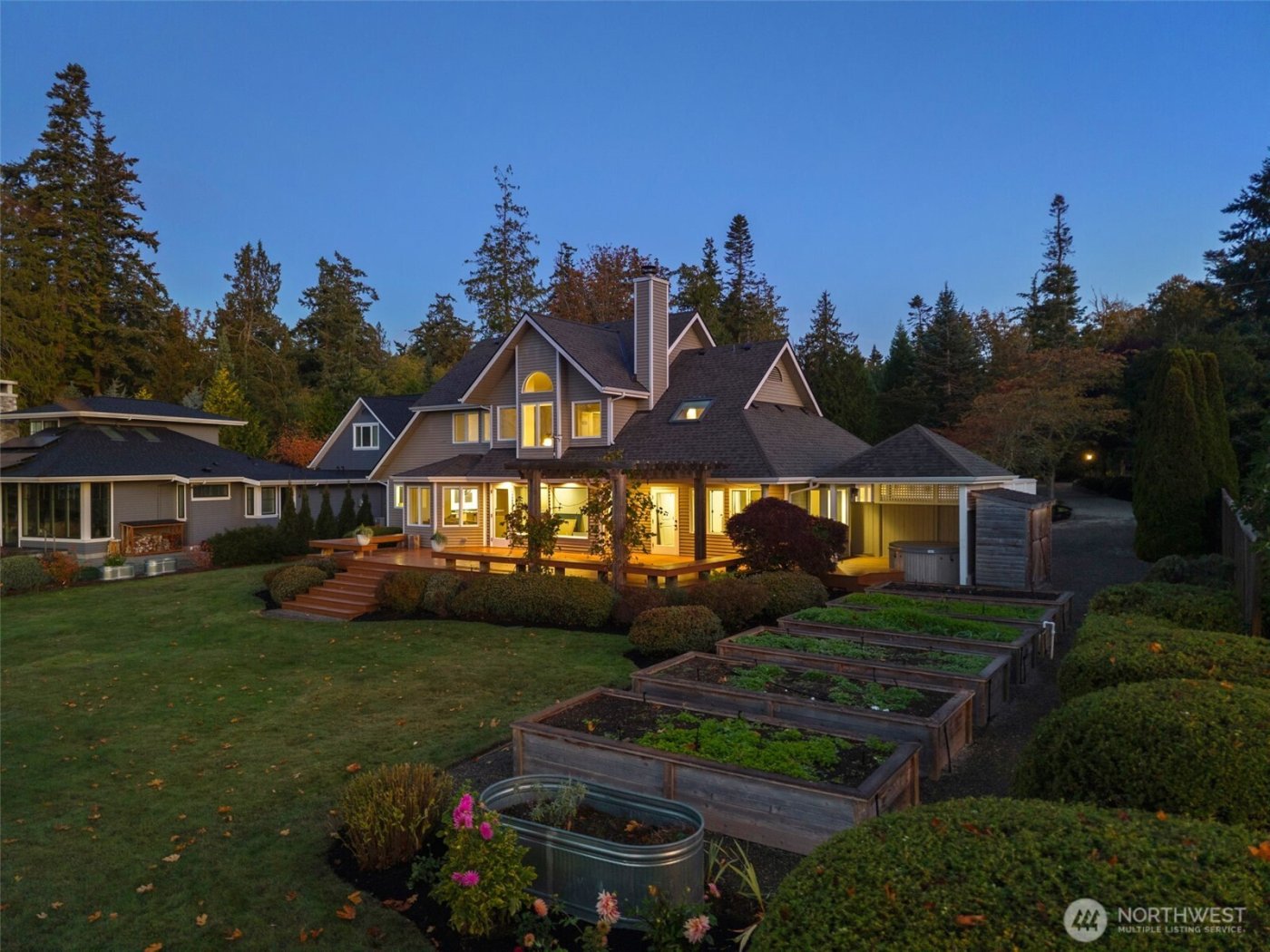 12388 NE Marine View Drive , Kingston, WA 98346