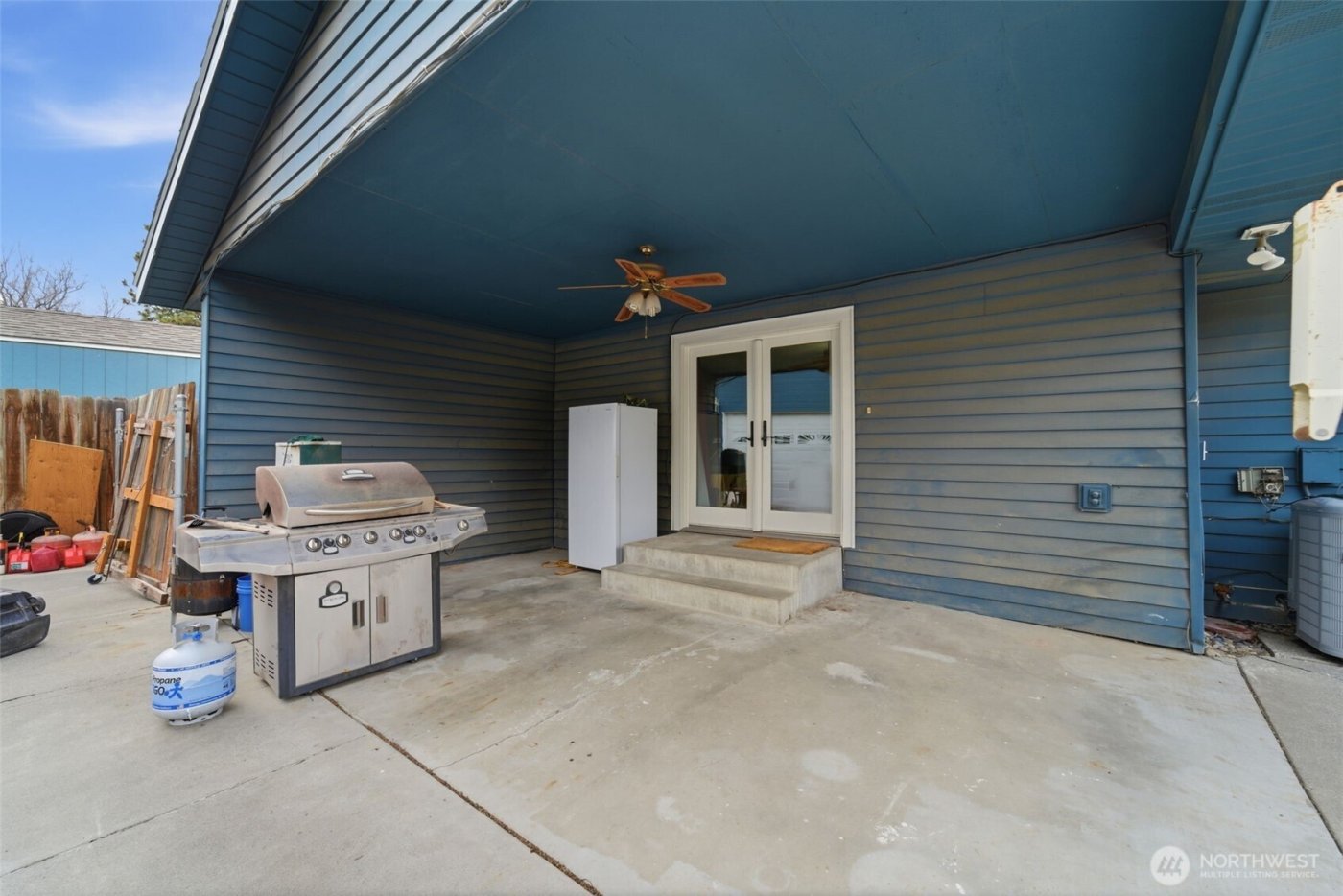 1711 W 15th Avenue , Kennewick, WA 99337