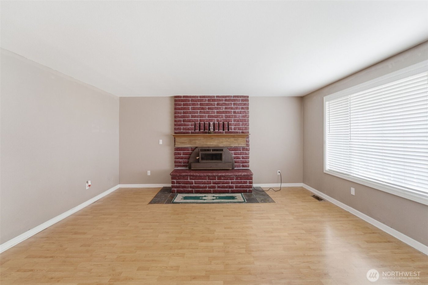 1711 W 15th Avenue , Kennewick, WA 99337