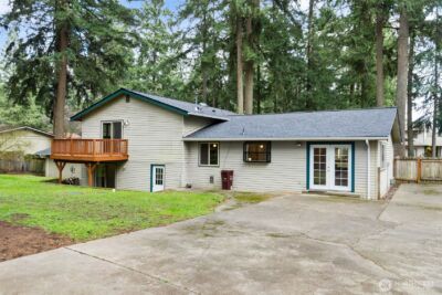 4605 Timberline Drive SE, Lacey, WA 98503 - Photo 2